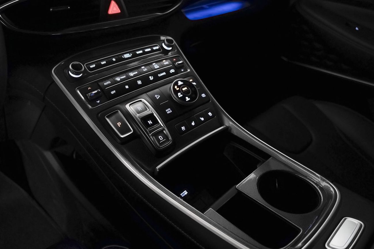 Hyundai Santa Fe Premium 3.5L Premium+ / Hyundai Warranty