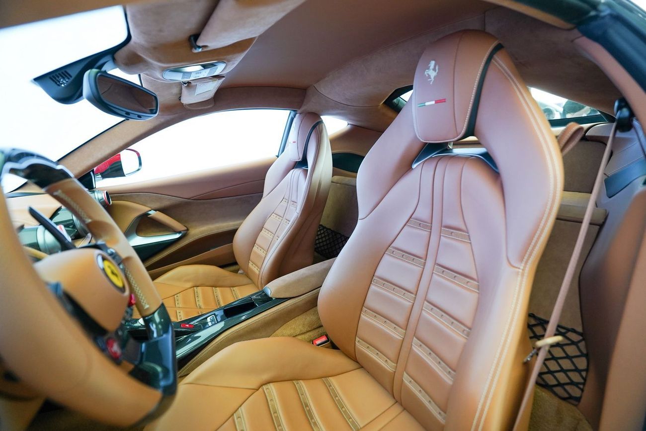 فيراري 812  سوبرفاست