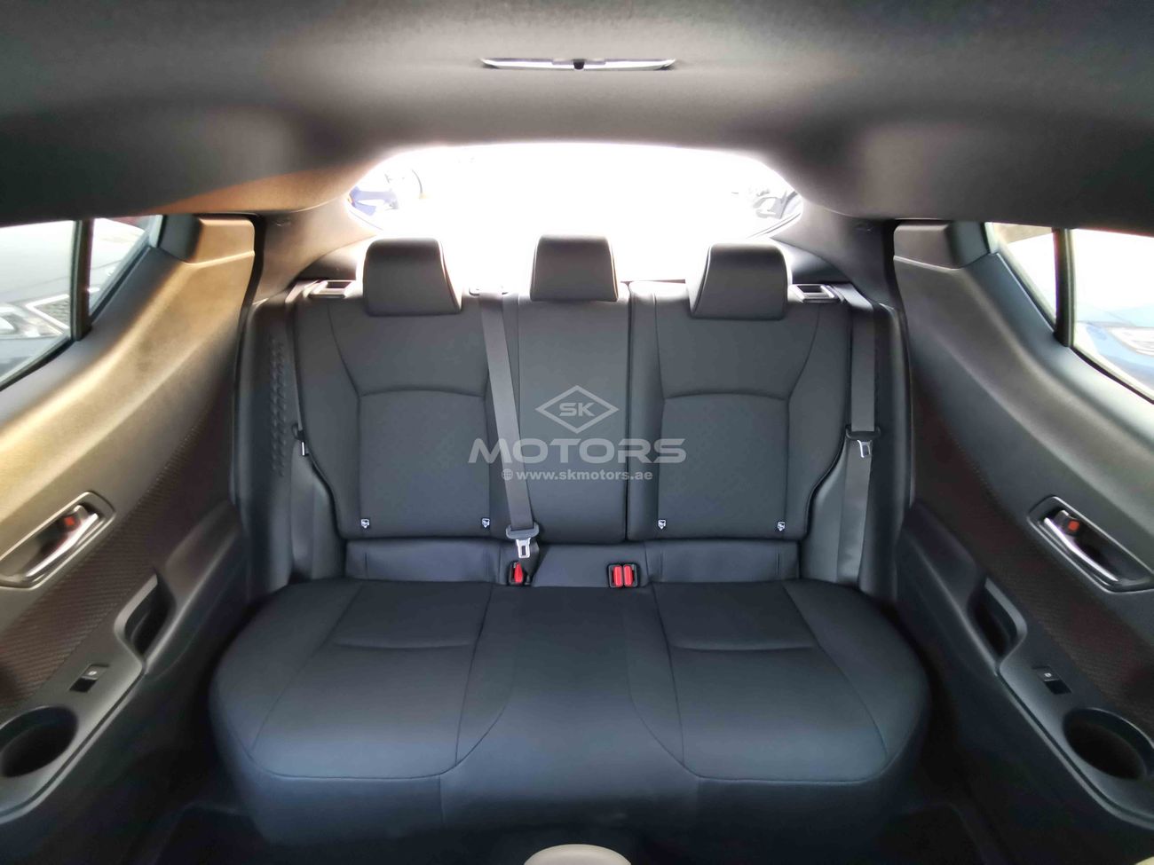 Toyota CHR 1.2L, 17" Alloy Rims, Push Start, LED Head Lights, Fog Lamp, Power Window, CODE - TCHR21