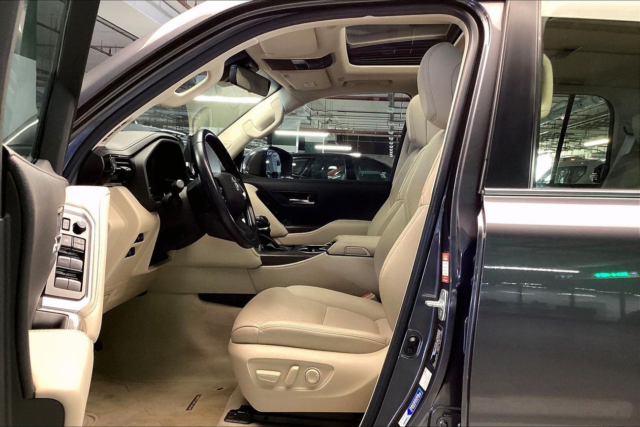 Infiniti Q50 Premium / Luxe | Guaranteed Warranty | 0 Down Payment