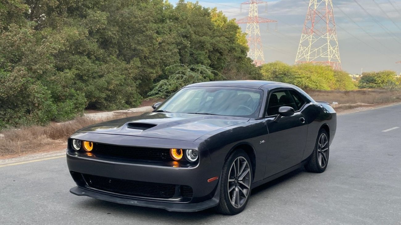 Dodge Challenger R/T 5.7L (370 HP)