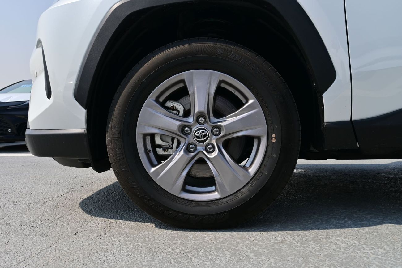 Toyota RAV4 Toyota Rav4 LE STD 2.0L CVT Petrol AWD, GCC, Model 2025