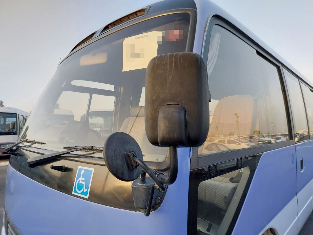 Toyota Coaster TOYOTA COASTER BUS RHD 1997 MODEL 4.1 L DIESEL AUTOMATIC(PM02631)