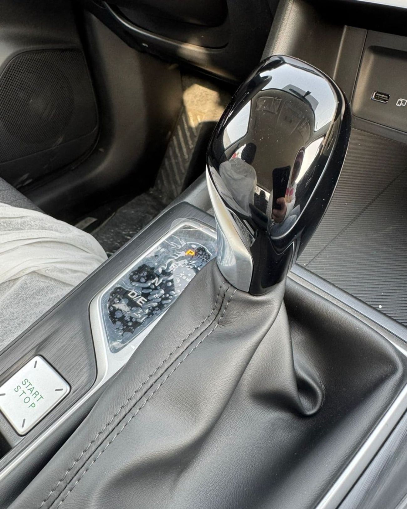 أم جي ZS NEW MG ZS 1.5L (STD) - 2025 MODEL SILVER COLOR