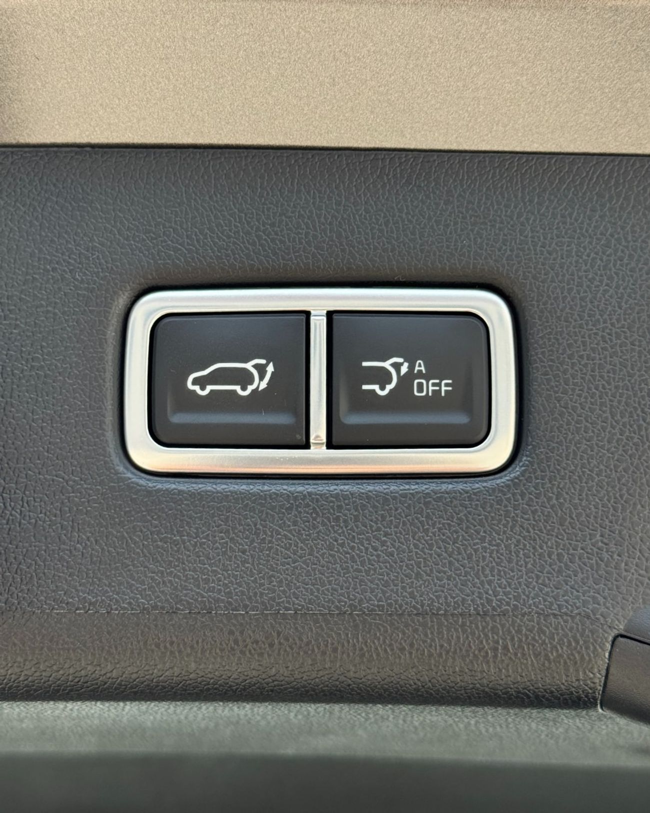 كيا سورينتو KIA SORENTO 1.6L (HYBRID) - BROWN 2025 MODEL -MID OPTION