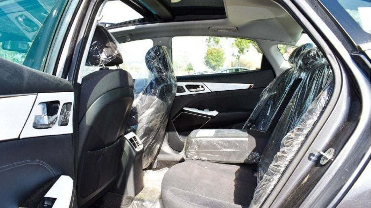 كيا كادنزا LX