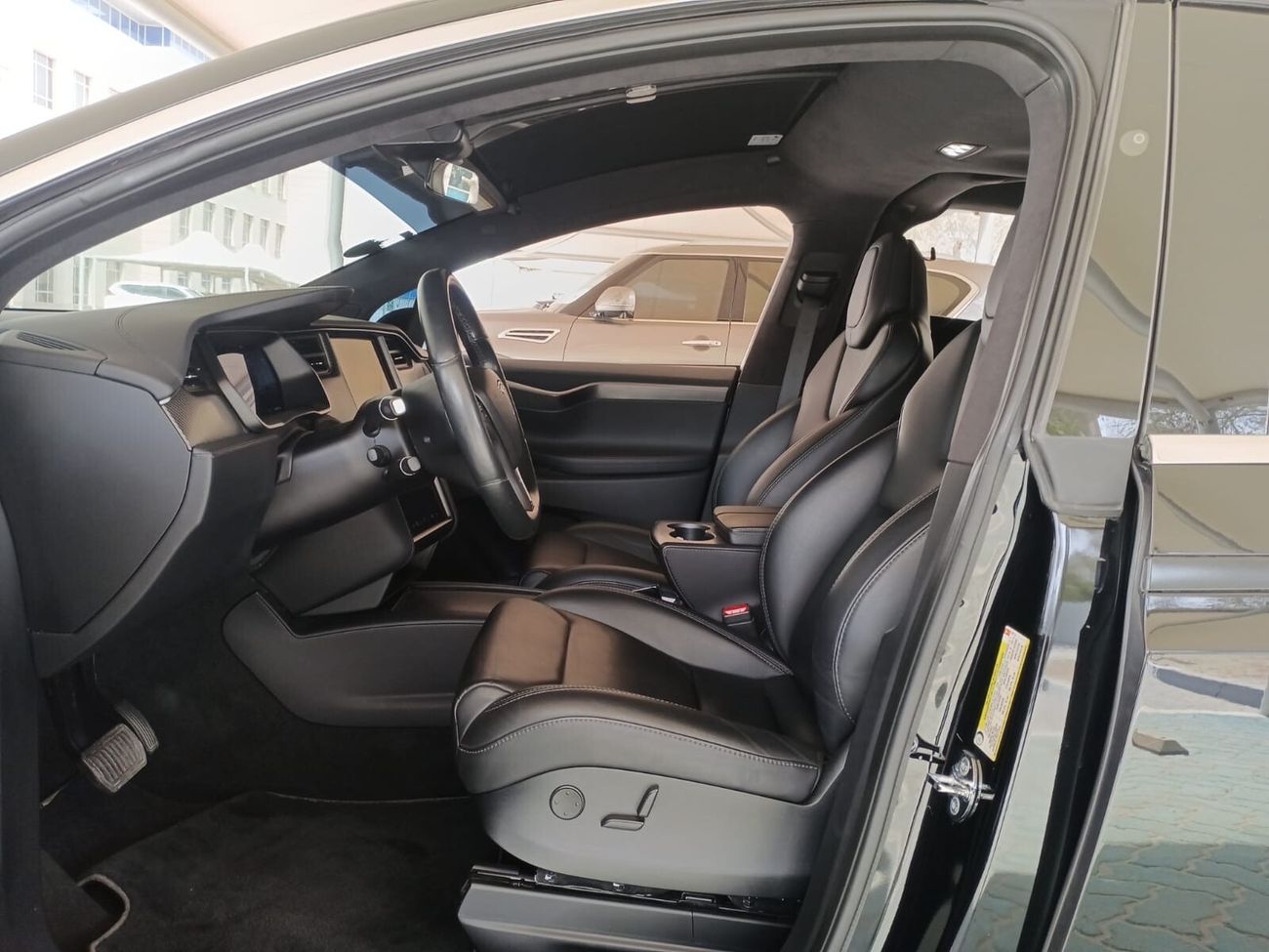 تسلا موديل اكس