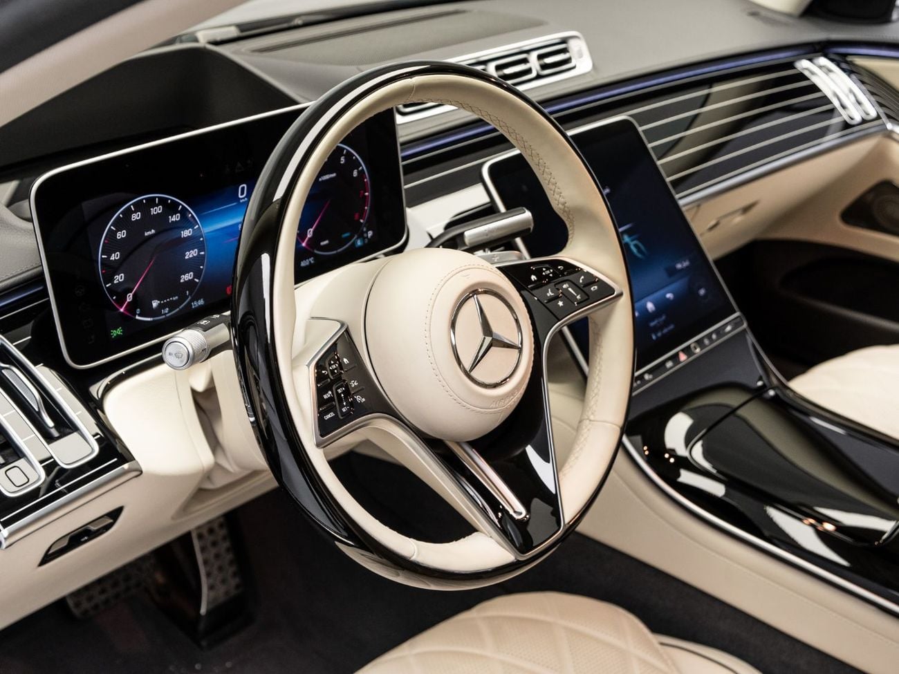 مرسيدس بنز S 500 2024 Mercedes S Class 500, 442bhp, 3.0L TC I6, 9 Speed Auto