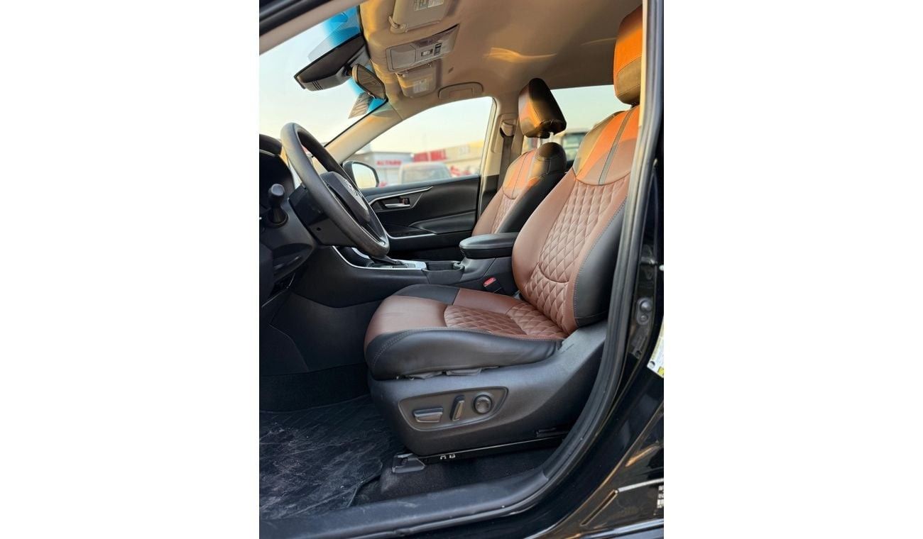 Toyota RAV4 TOYOTA RAV4 XLE 2023