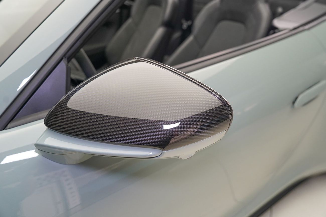 Porsche 911 CARRERA GTS CABRIOLET T-HYBRID