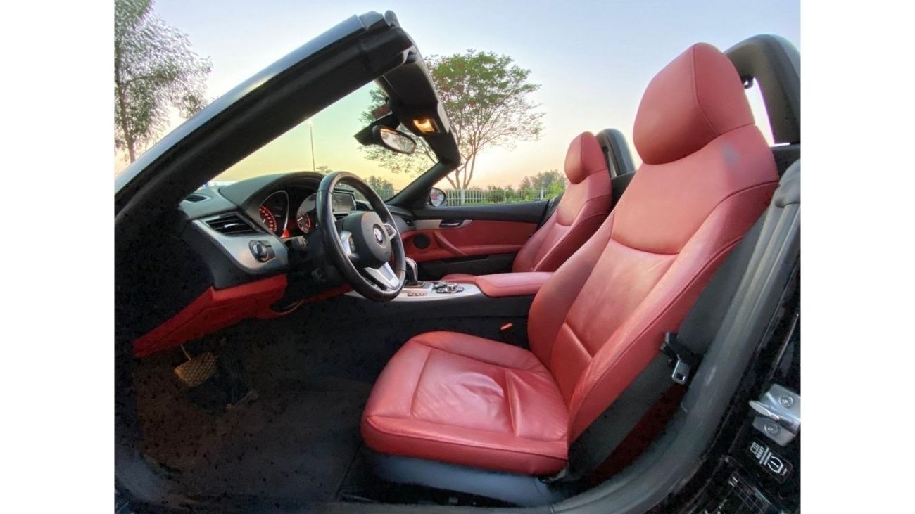 BMW Z4 AUGUST DEAL - LOW MILEAGE - GCC SPECS