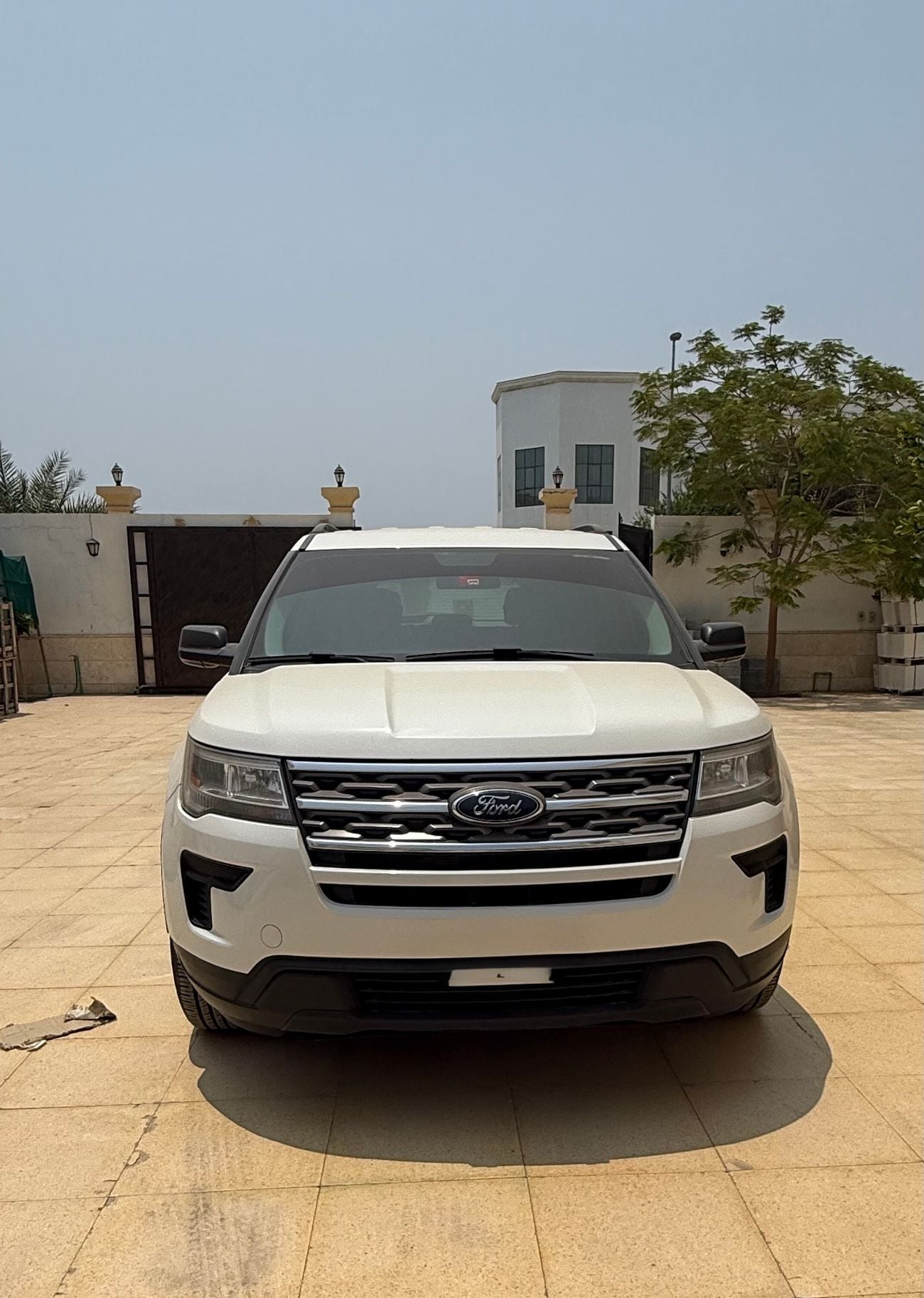 Ford Explorer BASE