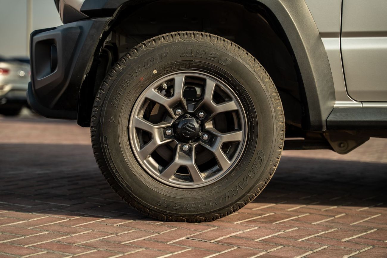 Suzuki Jimny GL MT GCC Brand New