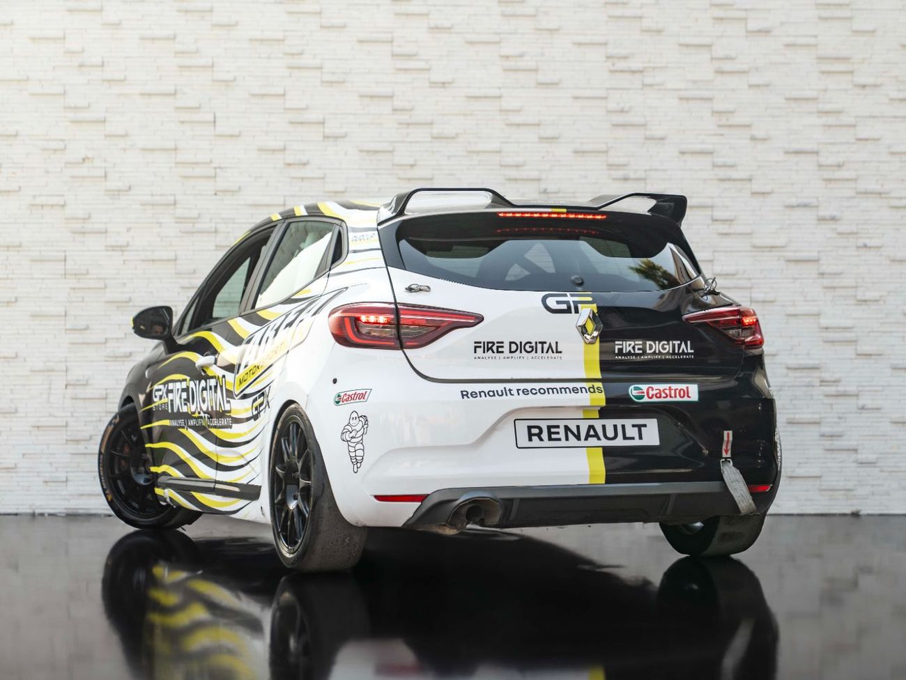 رينو كليو Clio Cup Race Car