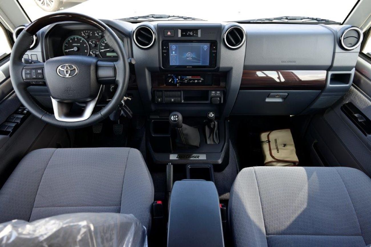 Toyota Land Cruiser 70 76  Limited V8 4.5L Turbo Diesel 4wd Manual Transmission