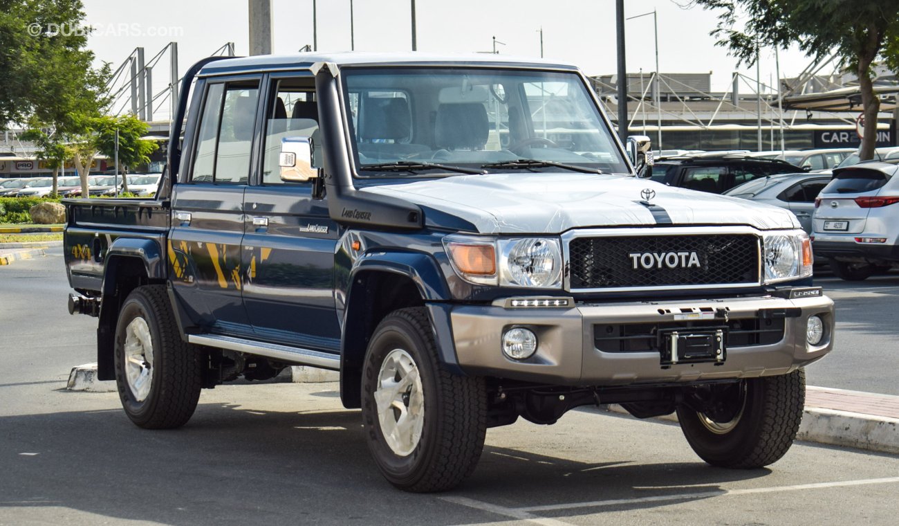 Toyota Land Cruiser Pick Up LX V6 4WD