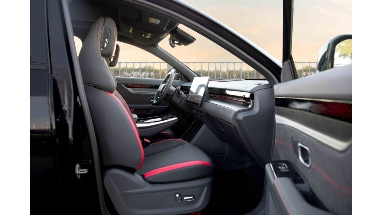 Jetour Dashing 2024 Jetour Dashing 1.6 - Black inside Black & Red