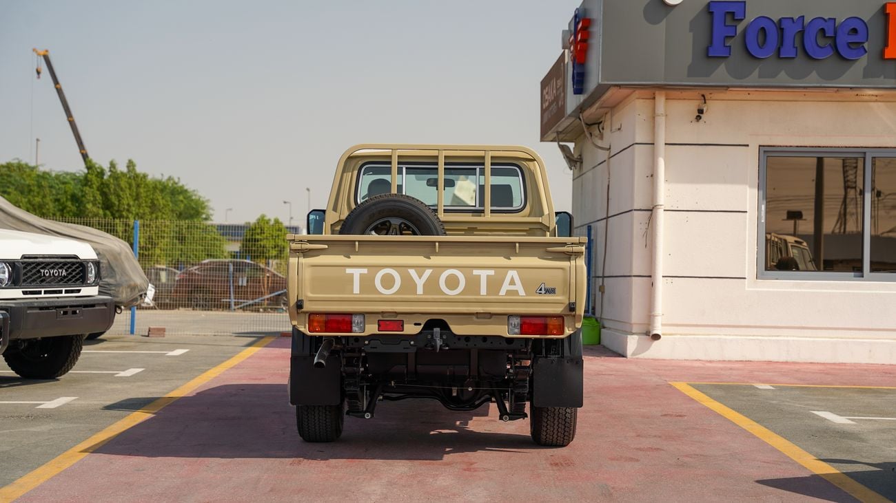 Toyota Land Cruiser Pick Up