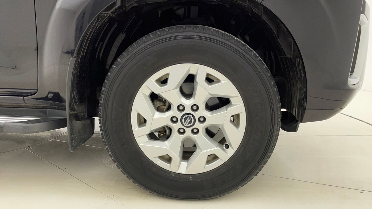 نيسان إكستيرا TITANIUM 2.5 | بدون دفعة مقدمة | اختبار القيادة في المنزل