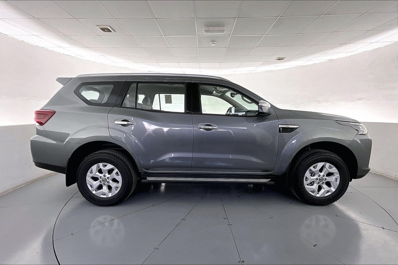 نيسان إكستيرا Titanium | ضمان مجاني لمدة عام | 0 دفعة أولى