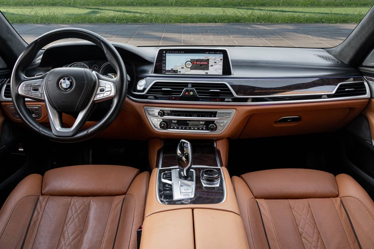 بي أم دبليو 750Li 50Li xDrive | 2,115 P.M  | 0% Downpayment | Well Maintained!