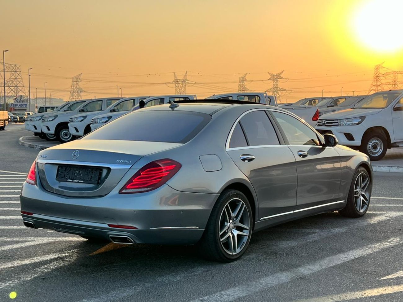 مرسيدس بنز S 400 2015 Mercedes Benz S400 Hybrid Japanese Specs - Full Options - 83000km