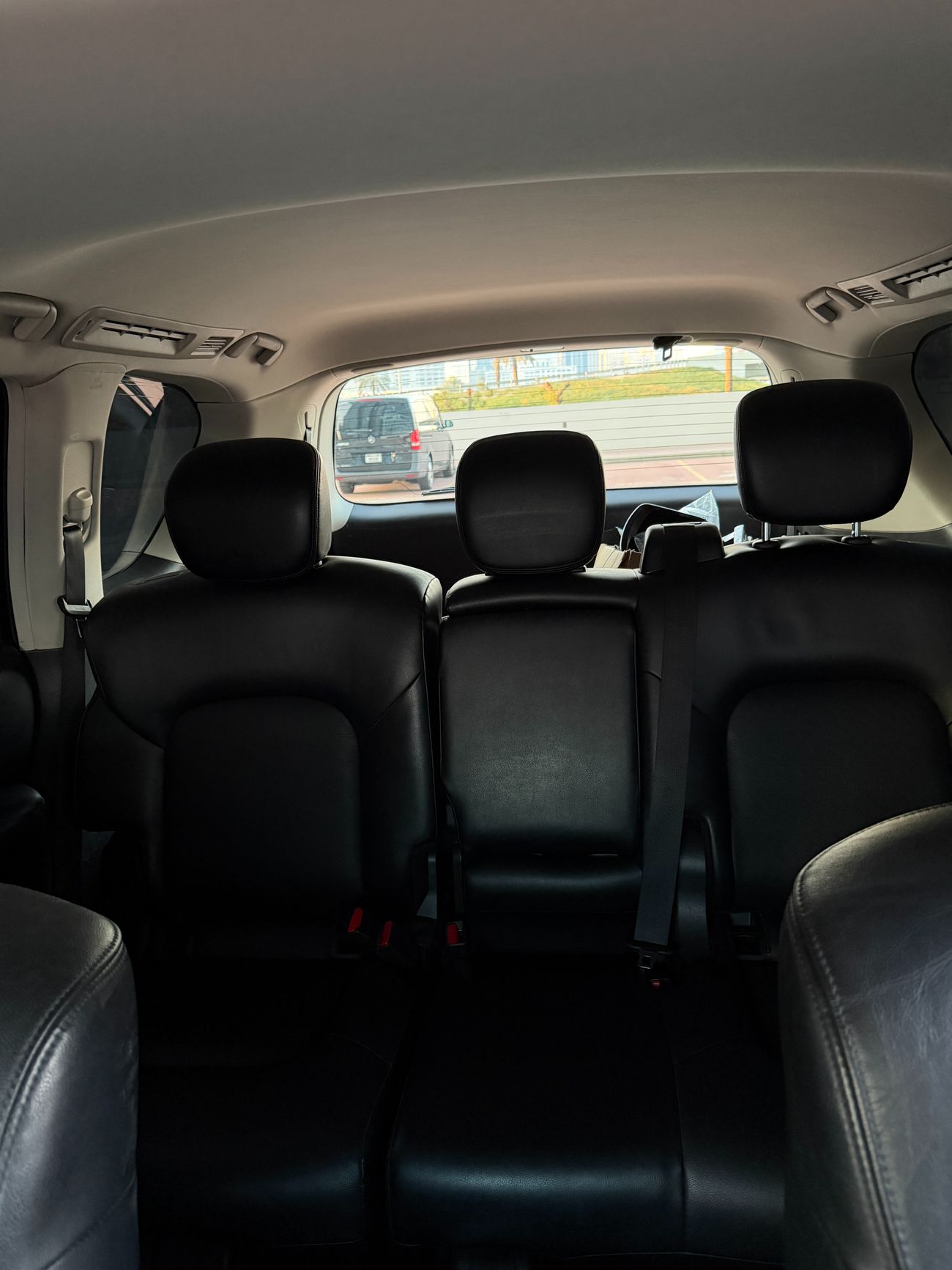 نيسان أرمادا SV