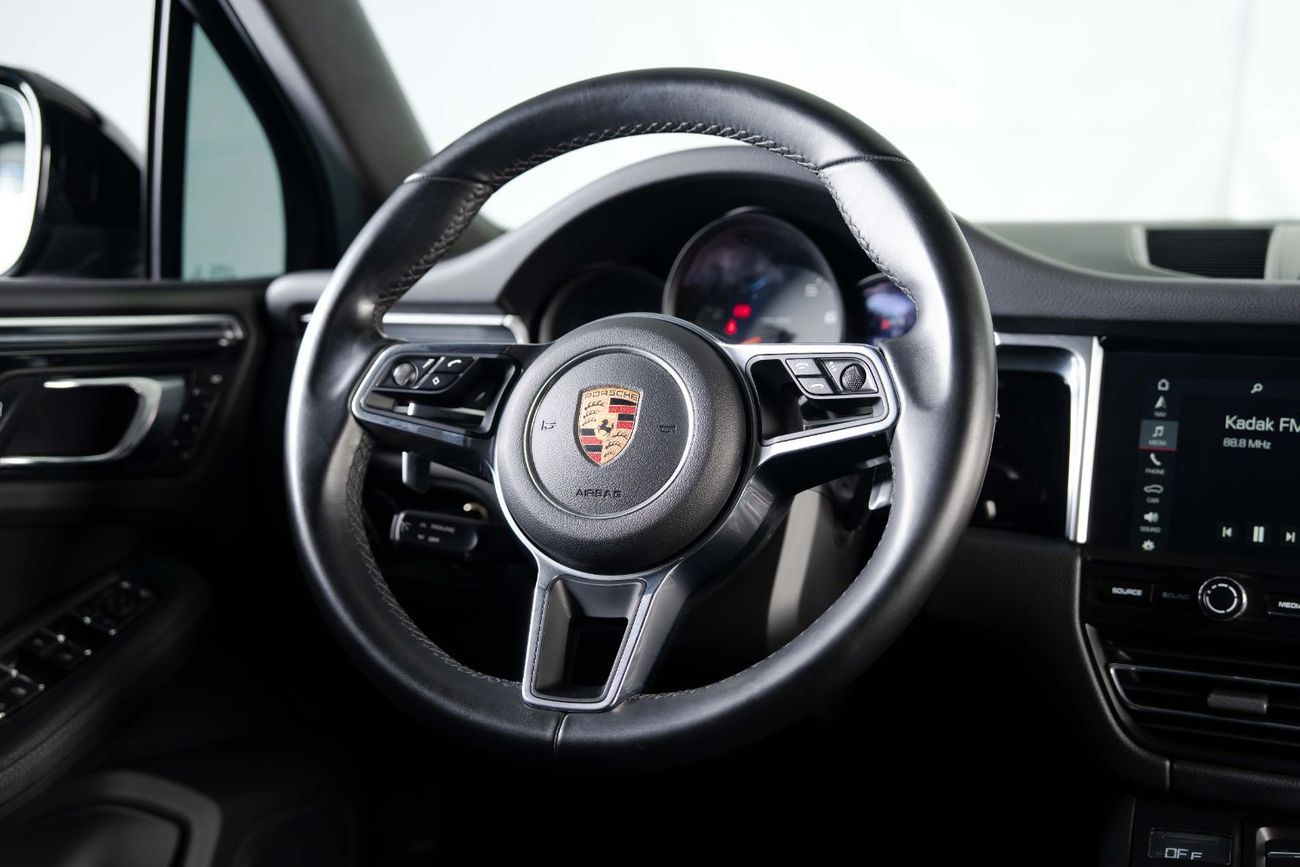 Porsche Macan S 3.0L (340 HP) Black On Black-21 Inch Rims-Red Brake Calipers-Low Mileage