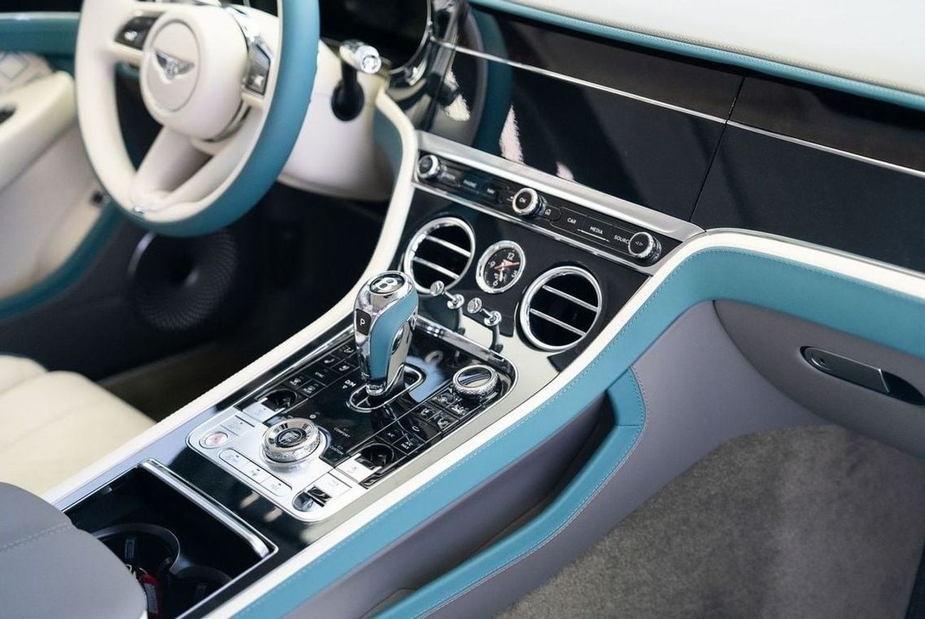 Bentley Continental GT SPEED 6.0L W12 (626 HP)