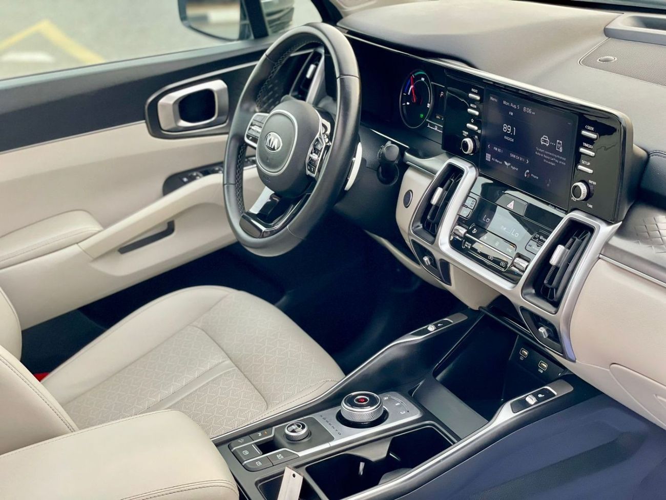 Kia Sorento 2021 Kia Sorento EX 1.6L Turbo V4 Hybrid Fuel Full Optiom Panoramic View - 7 Leather Seats With Rada