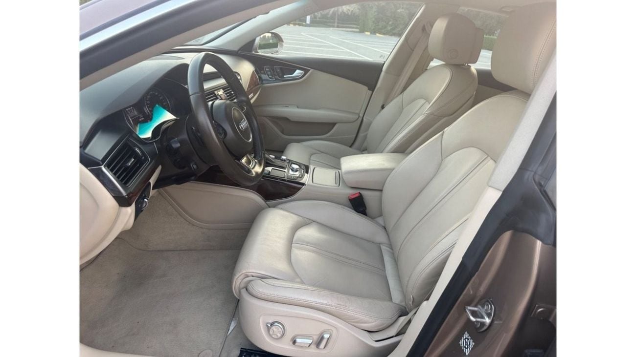 Audi A7 35 FSI quattro Exclusive MODEL 2015 GCC CAR PERFECT CONDITION INSIDE AND OUTSIDE FULL OPTION PANORAM