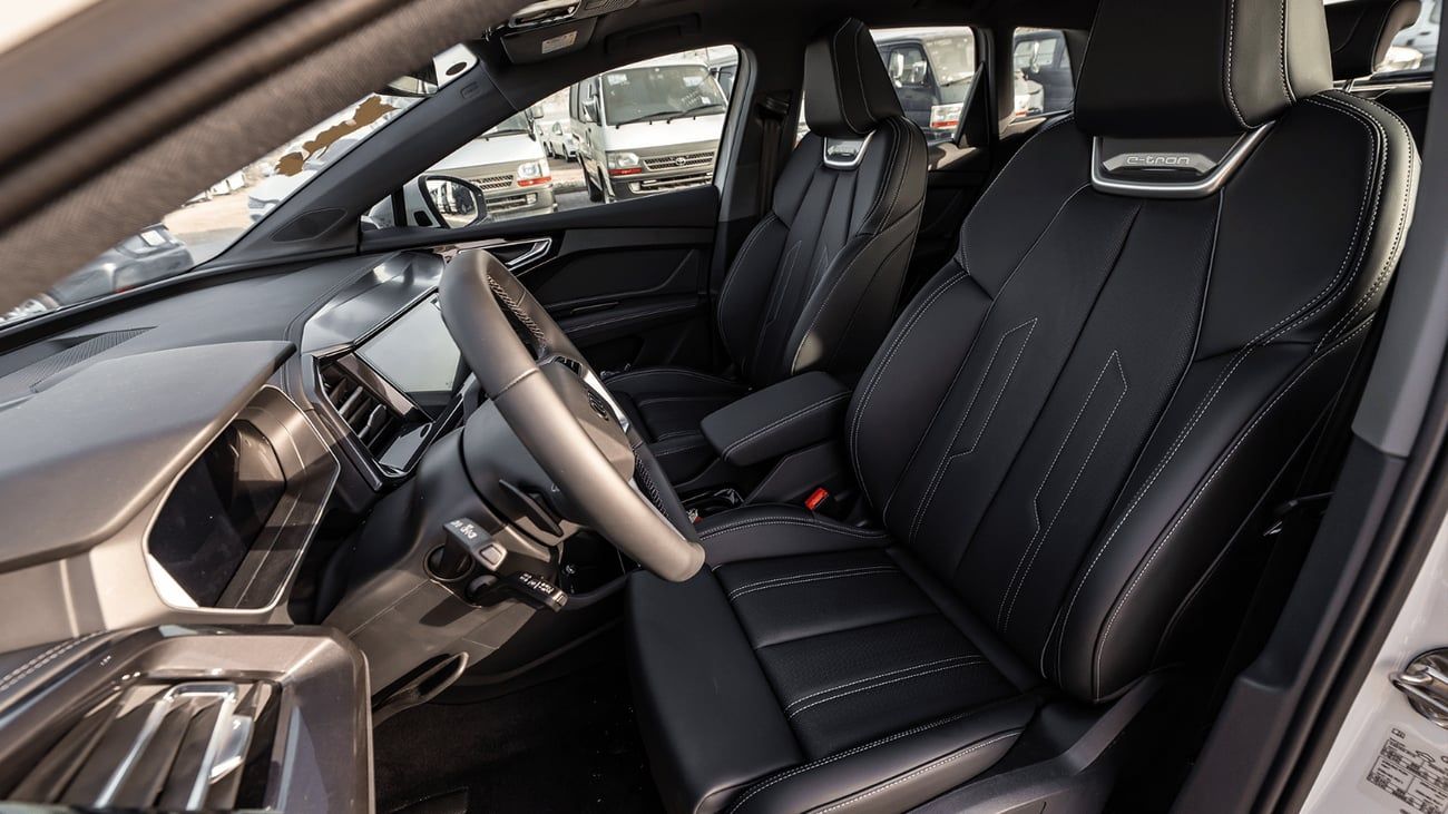 Audi Q4 2025 | AUDI Q4 E-TRON 40 JING VERSION E/V