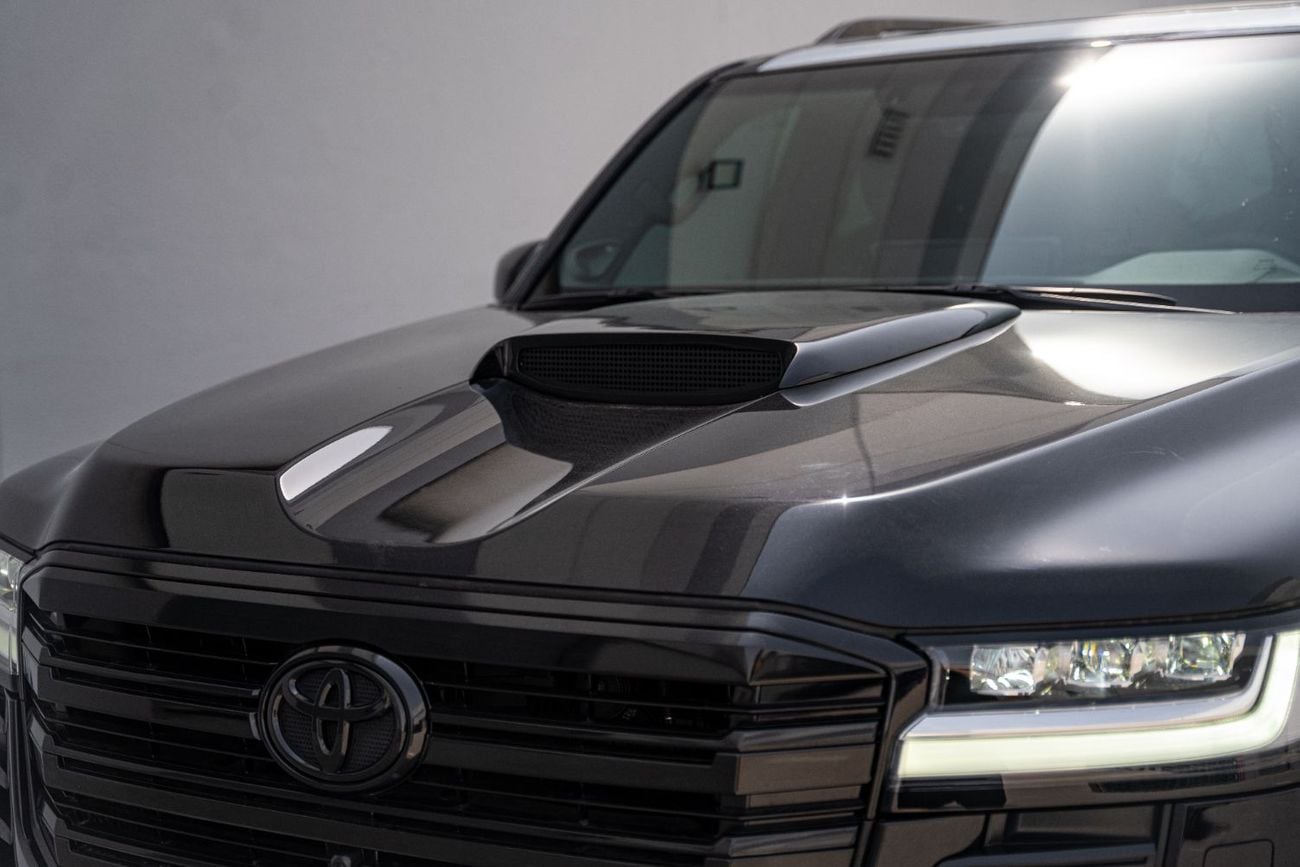 Toyota Land Cruiser VX 3.5L PETROL A/T OFFROAD EDITION WITH MBS AUTOBIOGRAPHY VIP  4 SEATS AND ROOF STAR LIGHT