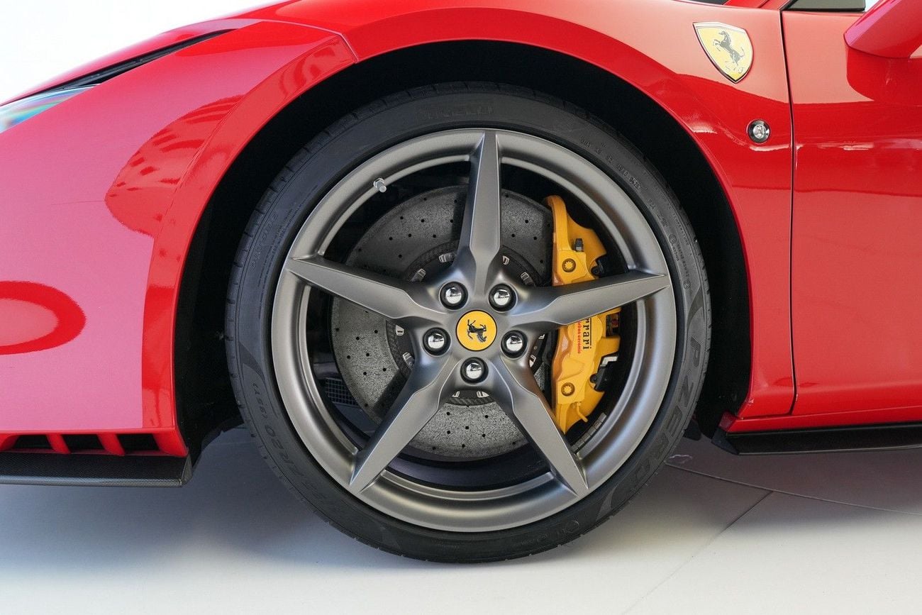 Ferrari F8 Tributo STD