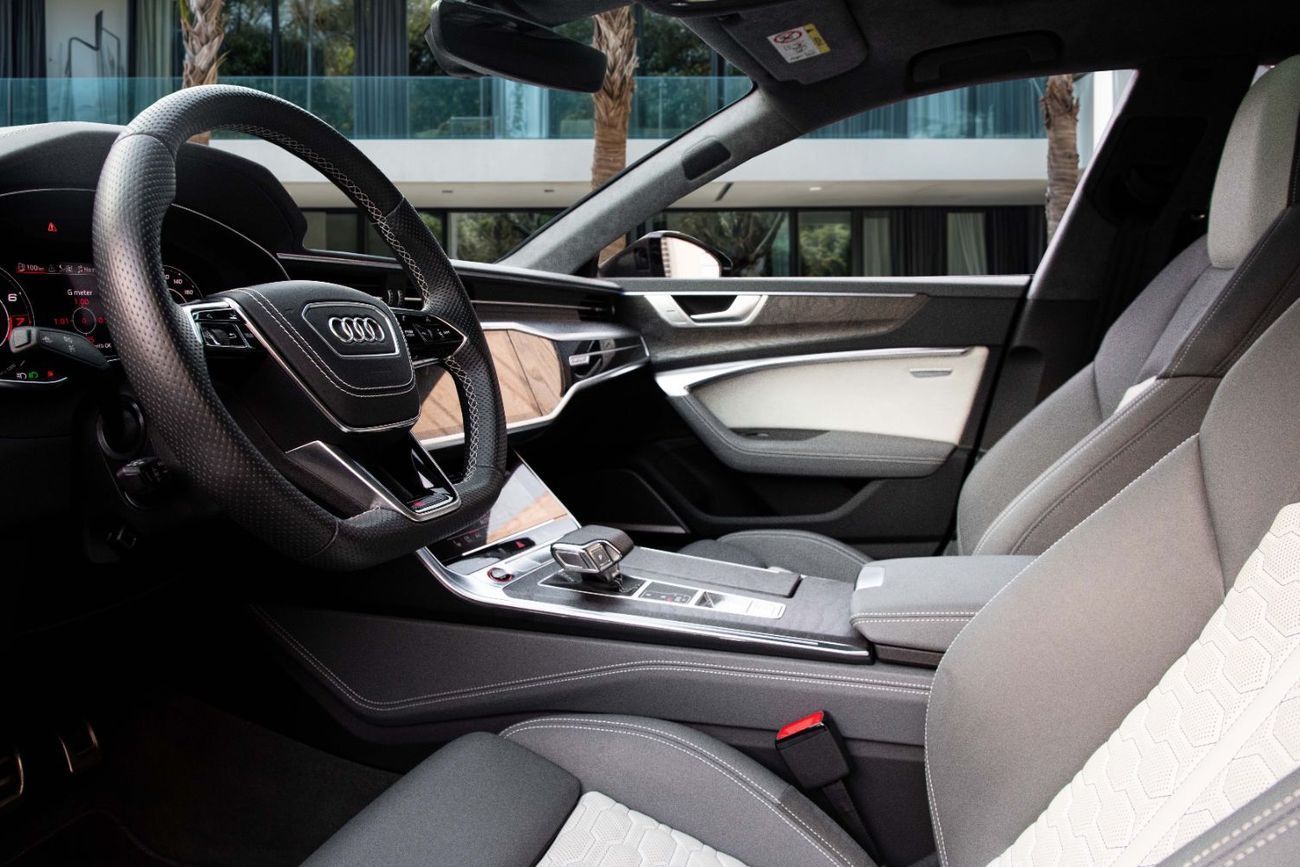 أودي RS7 RS7 | 7,148 P.M | 0% Downpayment | Agency Warranty | Low KM