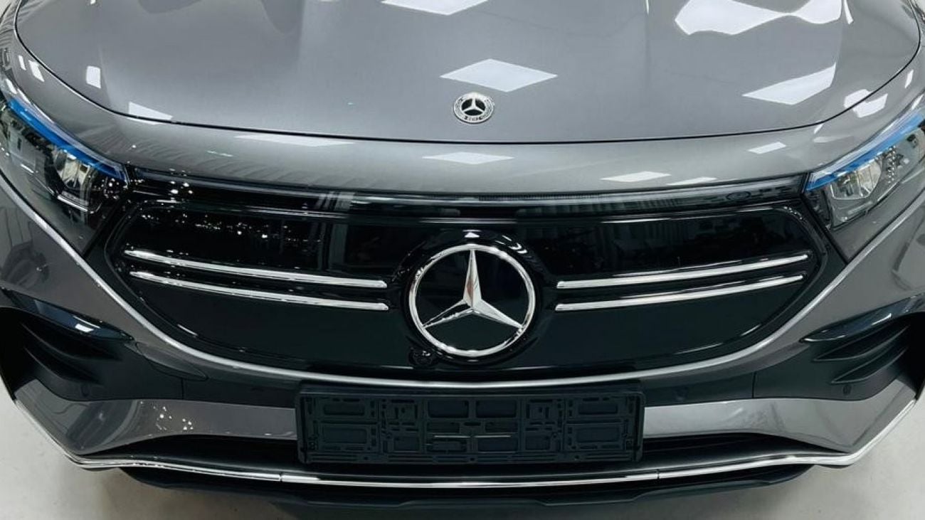 Mercedes-Benz EQB 300 4 MATIC .. Perfect Condition .. Top Range