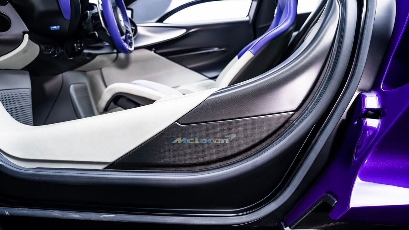McLaren Speedtail - 1 of 106