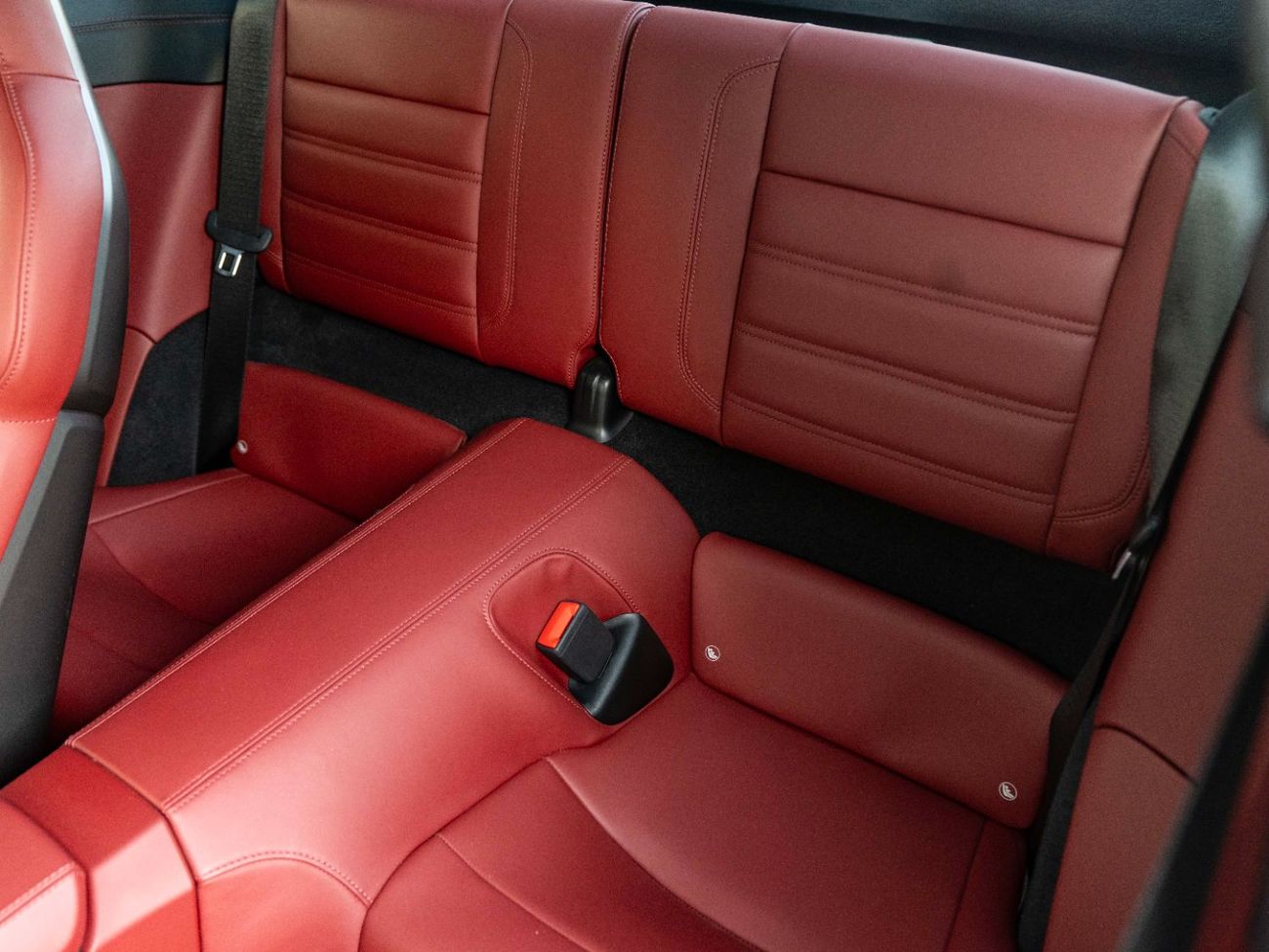 Porsche 911 Turbo S 3.8L (640 HP) Coupe