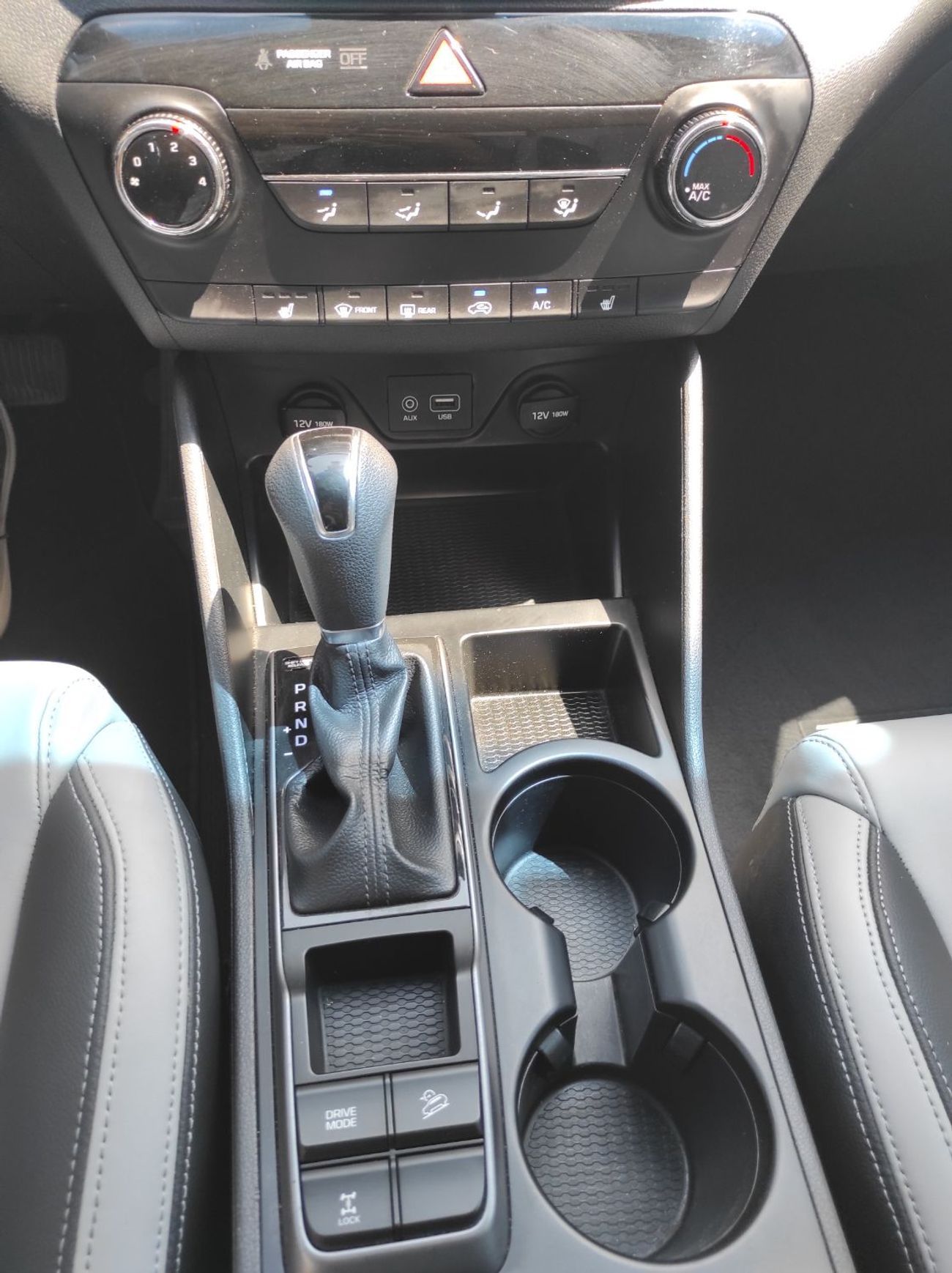 هيونداي توسون GLS 2.4L Hyundai Tucson 2018 V4 4WD Full Automatic