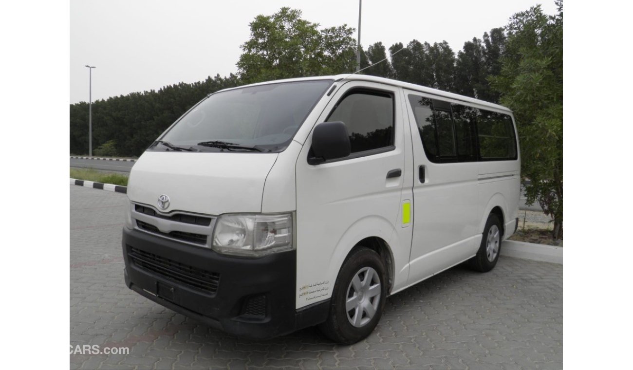 Toyota Hiace 2013 5 seats Ref #140