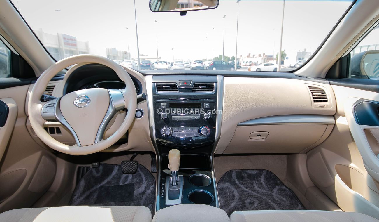 Nissan Altima 2.5S XTRONIC CVT