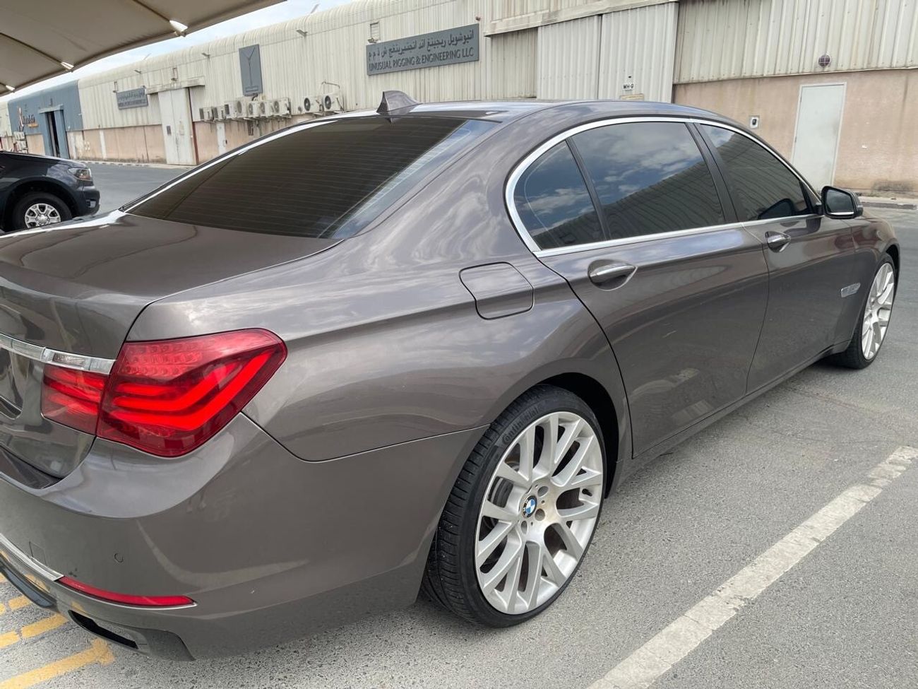 BMW 750Li Exclusive 4.4L