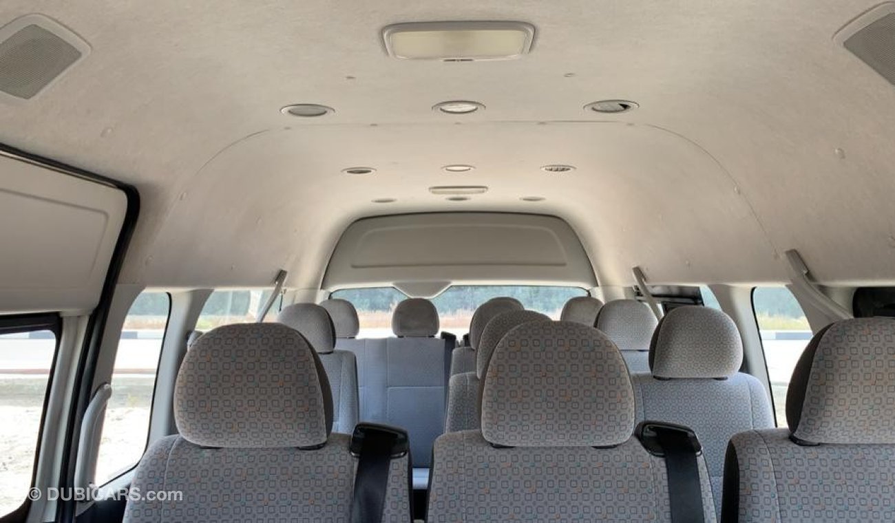 تويوتا هاياس 2016 High Roof 15 Seats Ref#134