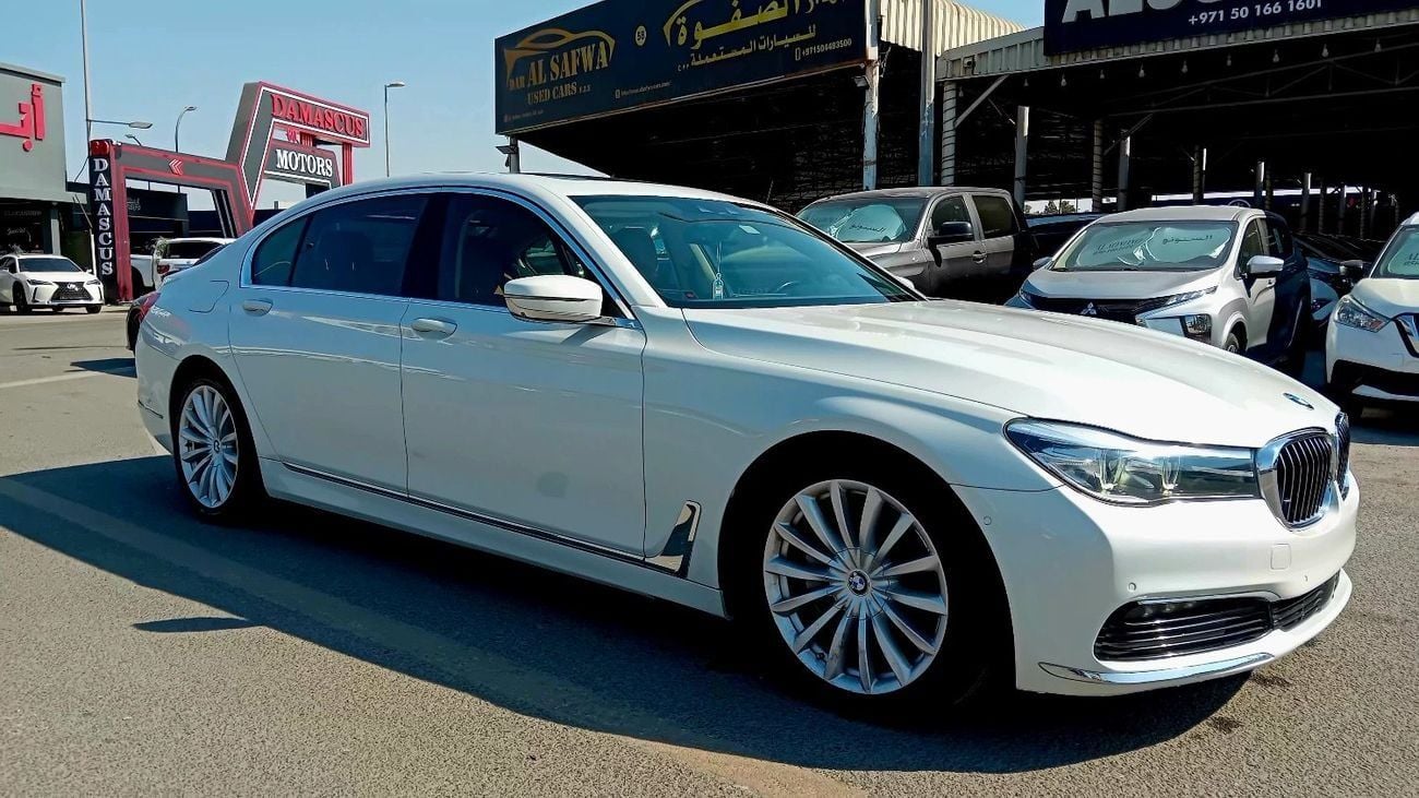 BMW 740i 