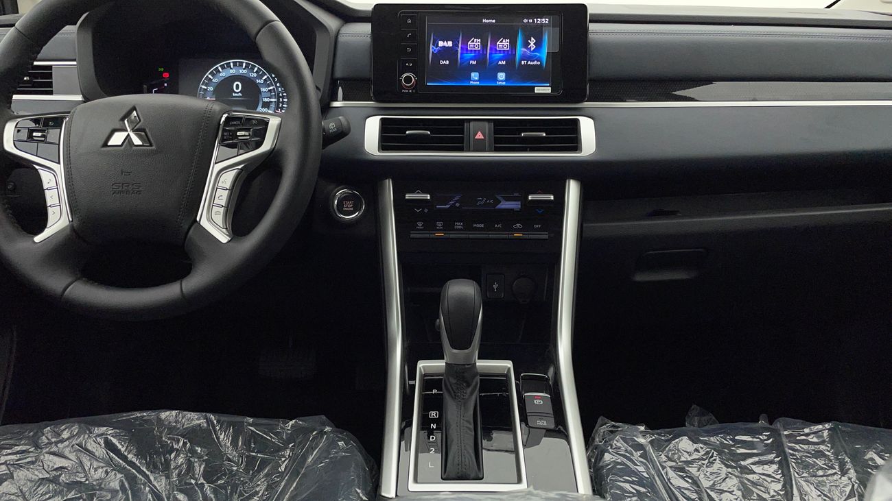 Mitsubishi Xpander H/L PREMIUM 1.5 | Zero Down Payment | Home Test Drive