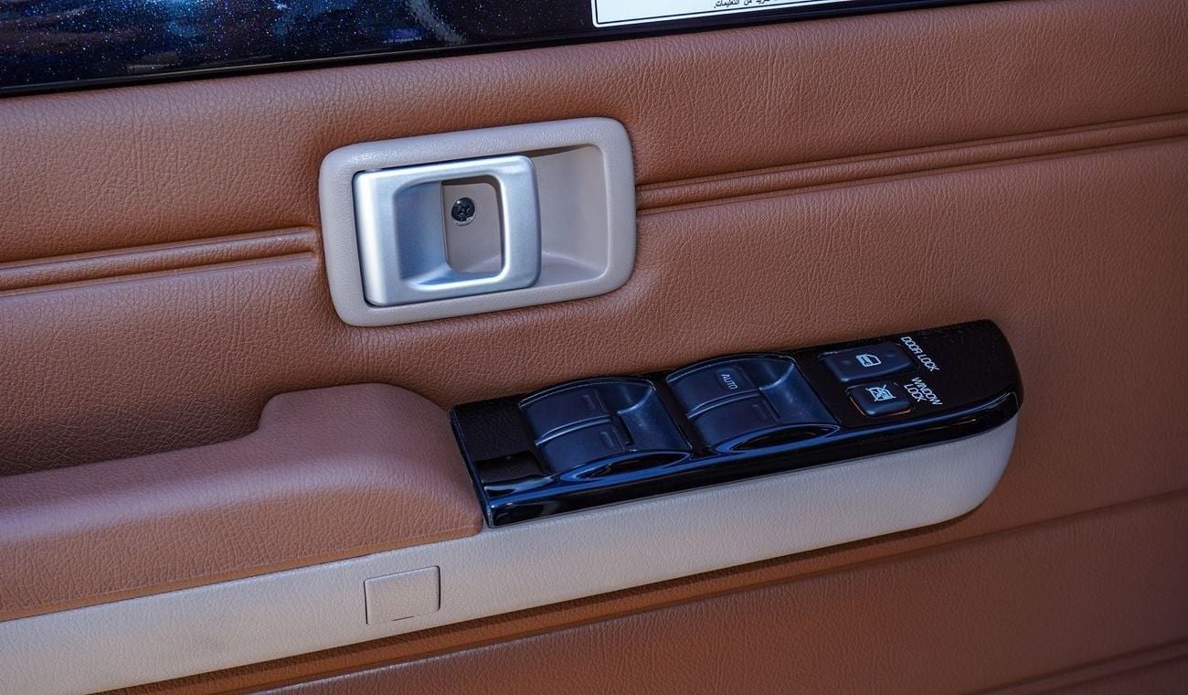 Toyota Land Cruiser 70 LX 4.0L V6