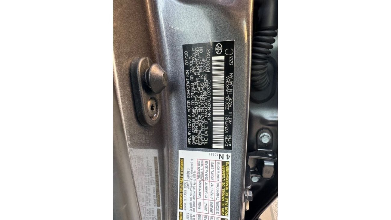 تويوتا CHR 2020 XLE KEYLESS LEATHER SEATS USA IMPORTED