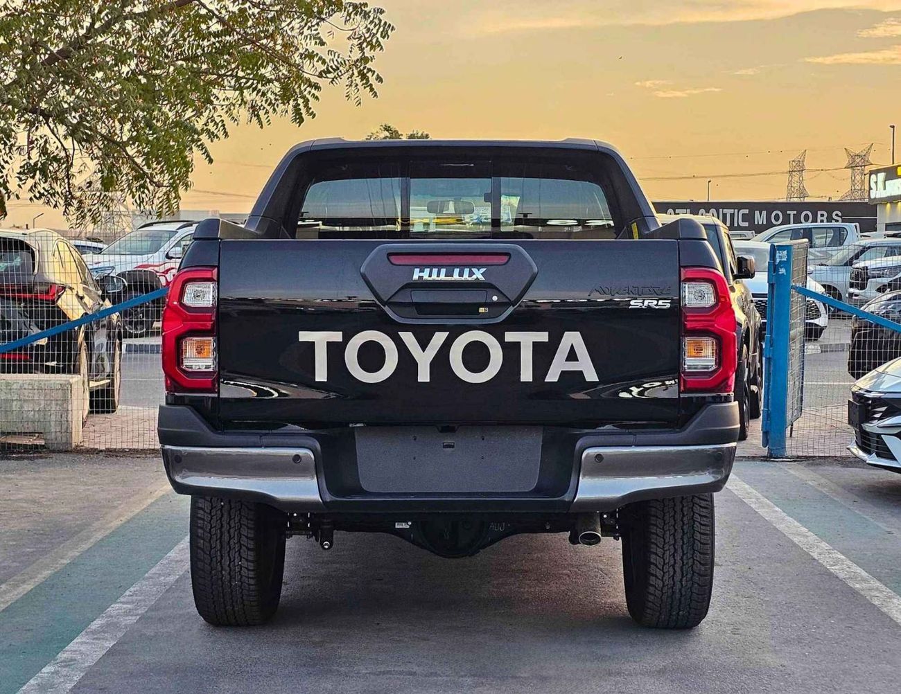 Toyota Hilux SR5 ADVENTURE / 4.0L V6 PETROL / 360 CAMERA / FR & REAR PARKING SENSOR / AUTO A.C (CODE # HADVKW)