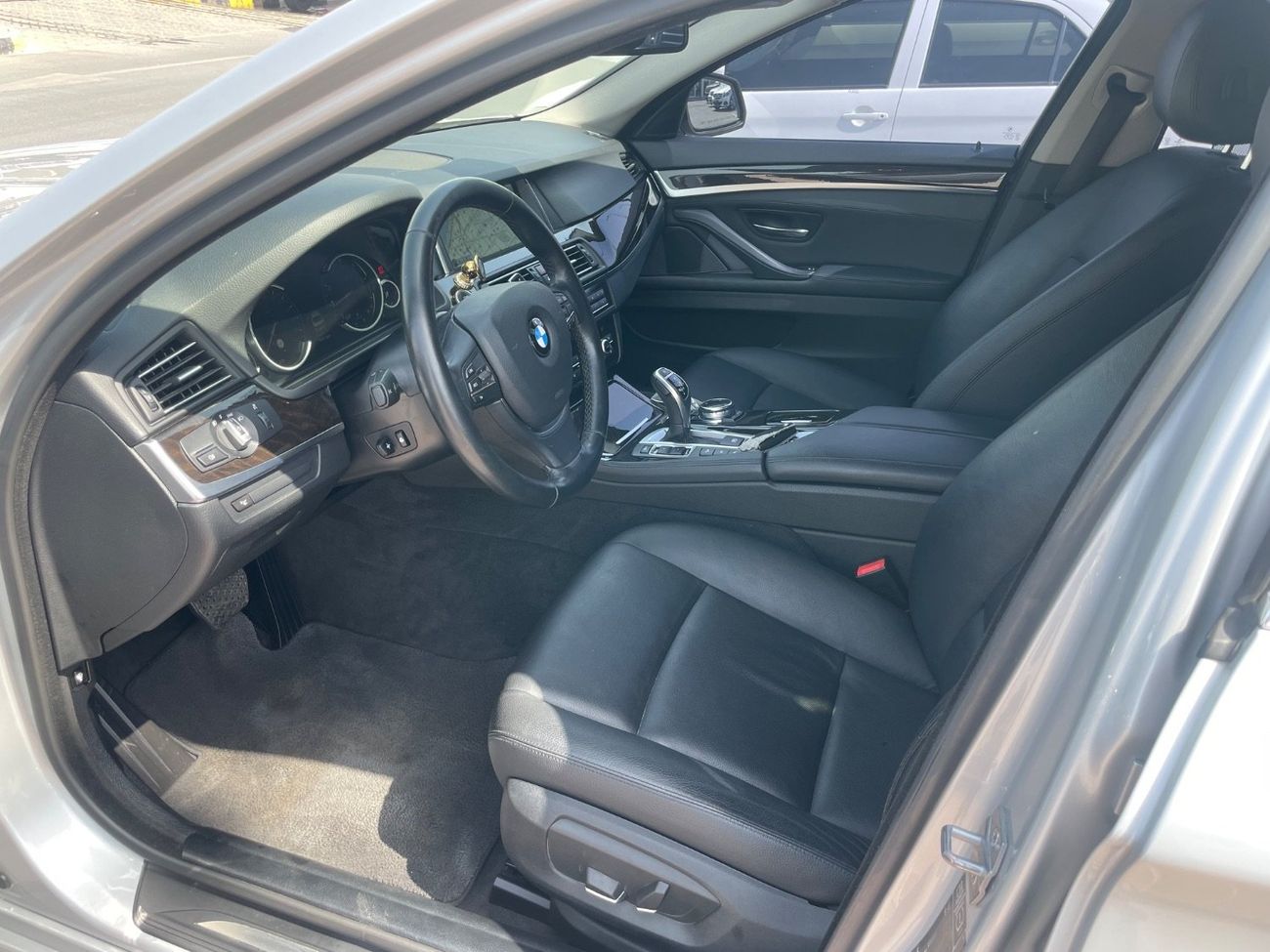 BMW 528i Imported from Korea very clean without accidents