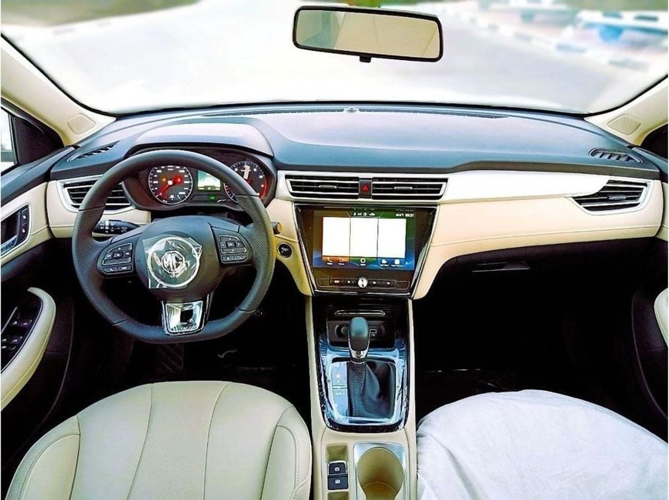 MG 5 MG 5 LUXURY 1.5L A/T 2023 MODEL WHITE COLOR